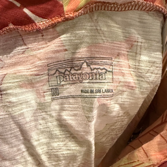 Patagonia Floral Print Women's Dress size Medium - Picture 5 of 6